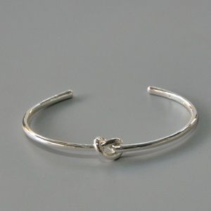 Stella & Dot Simple Knot Cuff Silver